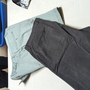 2 pair men's Tommy Bahama dress shorts